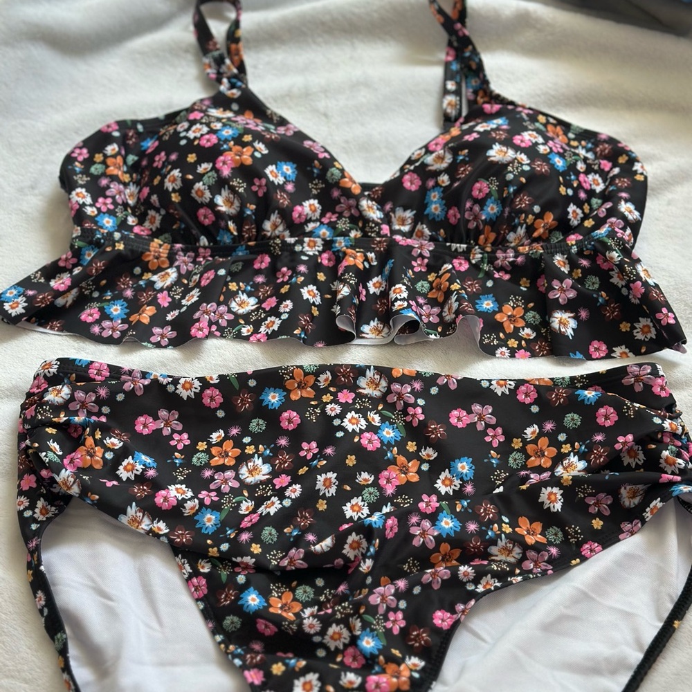 SHEIN Floral Bikini Set - Black and Multicolor